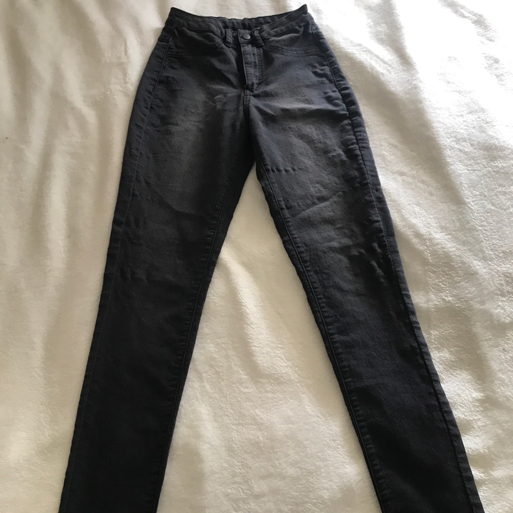 High waisted skinny jegging